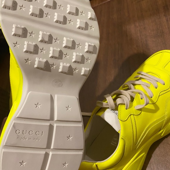 Gucci Leather Upper and Yellow Fluo Sneaker - Picture 4 of 6